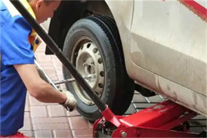 小金附近拖车24小时服务热线电话